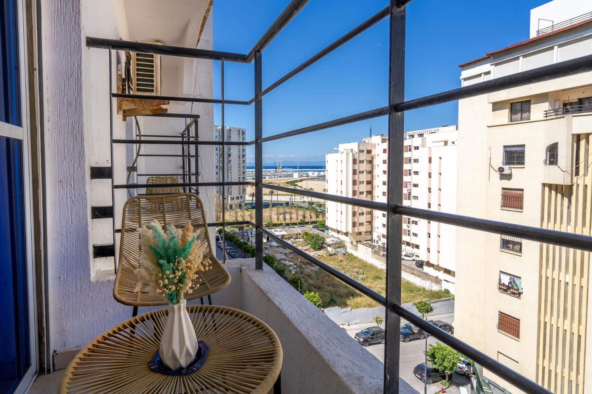 Appartement 2 Chambres Pres De La Corniche Tanger Extérieur photo